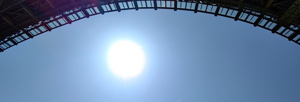 夏の太陽がいっぱい。ご自愛ください