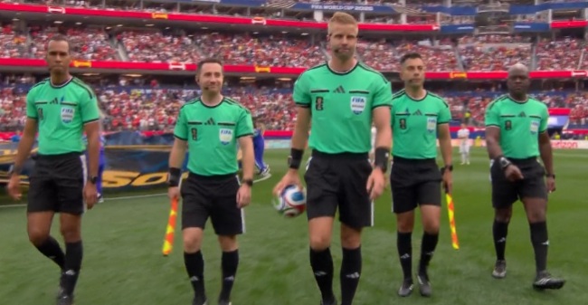 Ref’s Ref’s